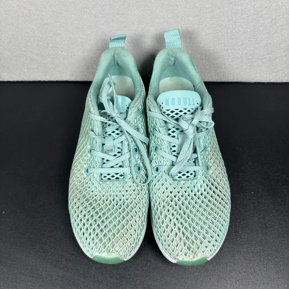 NOBULL Mesh Runner Mint Green Womens Cross Training Shoes Sneakers Size 9